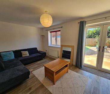 3 bedroom semi-detached house to rent - Photo 1