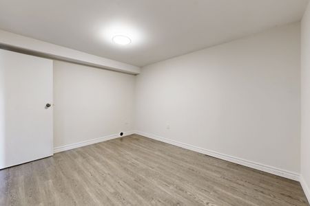 For Lease - 779 Wesley Drive Unit# Bsmt, Oshawa, Ontario - Photo 3