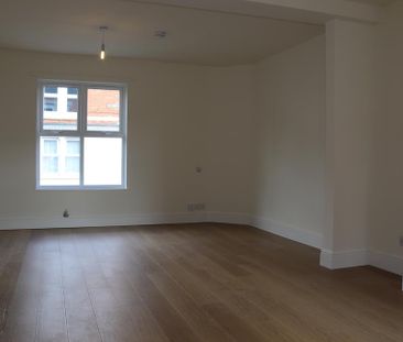 3 bedroom end of terrace house to rent - Photo 5