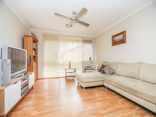 Modern Villa in heart of Ingleburn - Photo 1