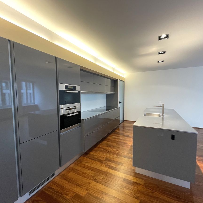 1 Zimmer, 124 m², 2. Stock - Foto 1