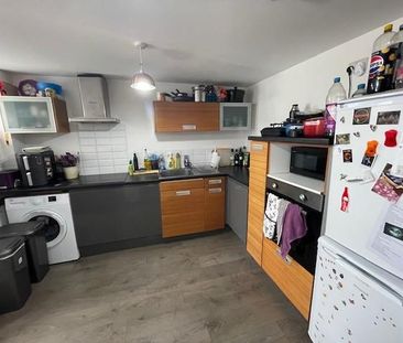 1 bedroom ground floor flat to rent - Photo 2