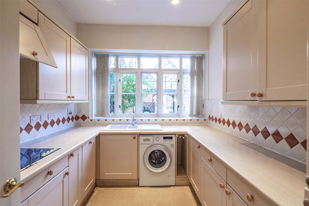 2 bedroom terraced house to rent - Photo 4