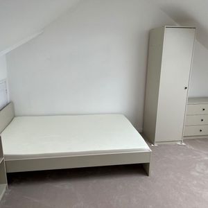 Room in a Shared House, Sandringham Road, IG11 - Photo 2