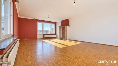 Appartement te huur - foto 2