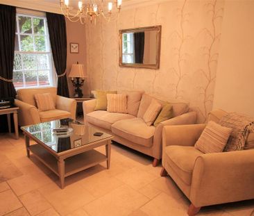 3 bedroom townhouse to rent - Photo 1