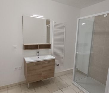 location Appartement T2 DE 40.1m² À BOBIGNY - Photo 3