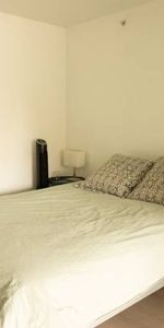 1 Bedroom / 1 Bathroom Furnished Apartment - Photo 3