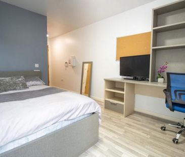 1 bedroom in a house share to rent - Photo 5