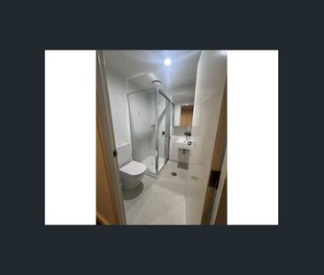 THE STUDENT RESIDENCE - Masonic, a home like no other. - Photo 1