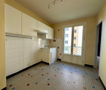Location Appartement 3 pièces 71m² PORTES LES VALENCE 26800 - Photo 4