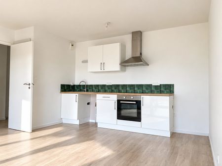 Location Appartement 2 pièces 46m² PLESCOP 56890 - Photo 3