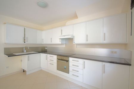 Location Appartement 4 pièces 87m² - Photo 5