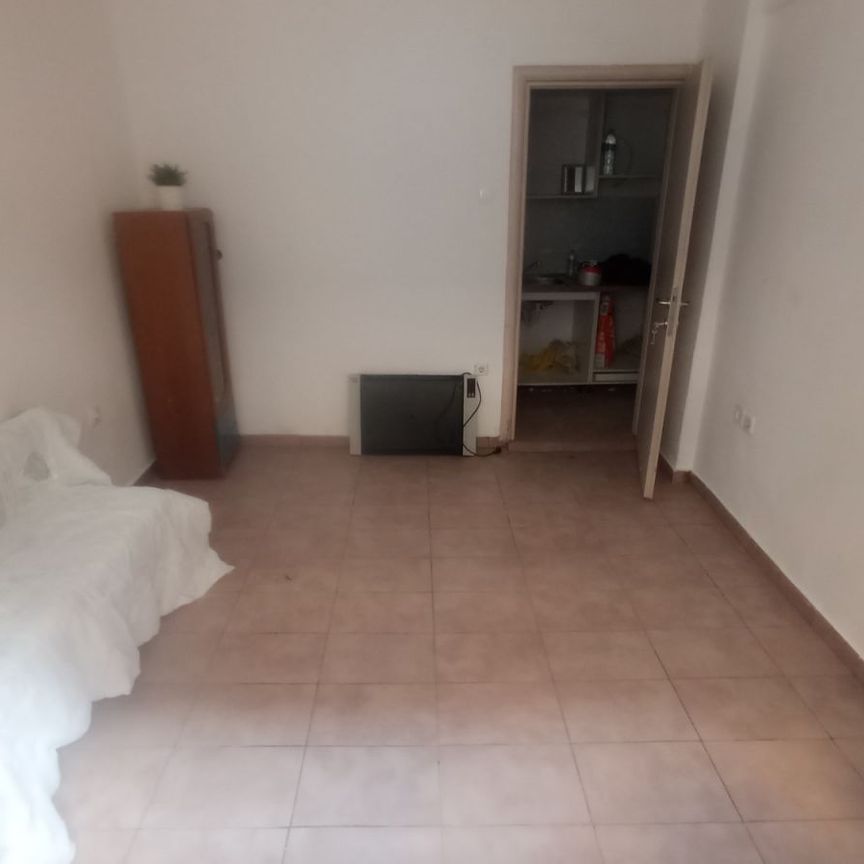 Studio/Γκαρσονιέρα για ενοικίαση Παπάφη - Άγιος Φανούριος (Τούμπα) - Photo 1