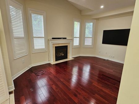 For Lease - 7 Trailside Walk, Brampton, Ontario - Photo 4