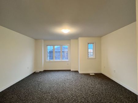 For Lease - 121 Dingman Street, Wellington North, Ontario - Photo 3