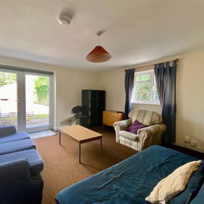 5 bedroom terraced house to rent - Photo 1