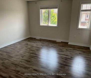 For Lease - 8 Lakelawn Road Unit# 62, Grimsby, Ontario - Photo 4