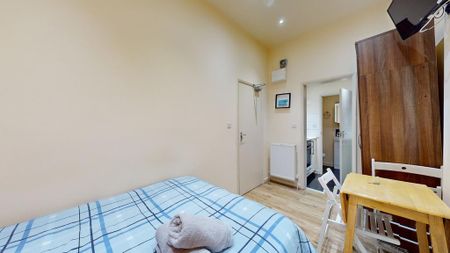 Studio to rent - Photo 5