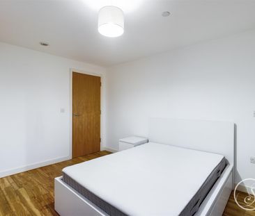 X1 Aire, Cross Green Lane, Leeds - Photo 4