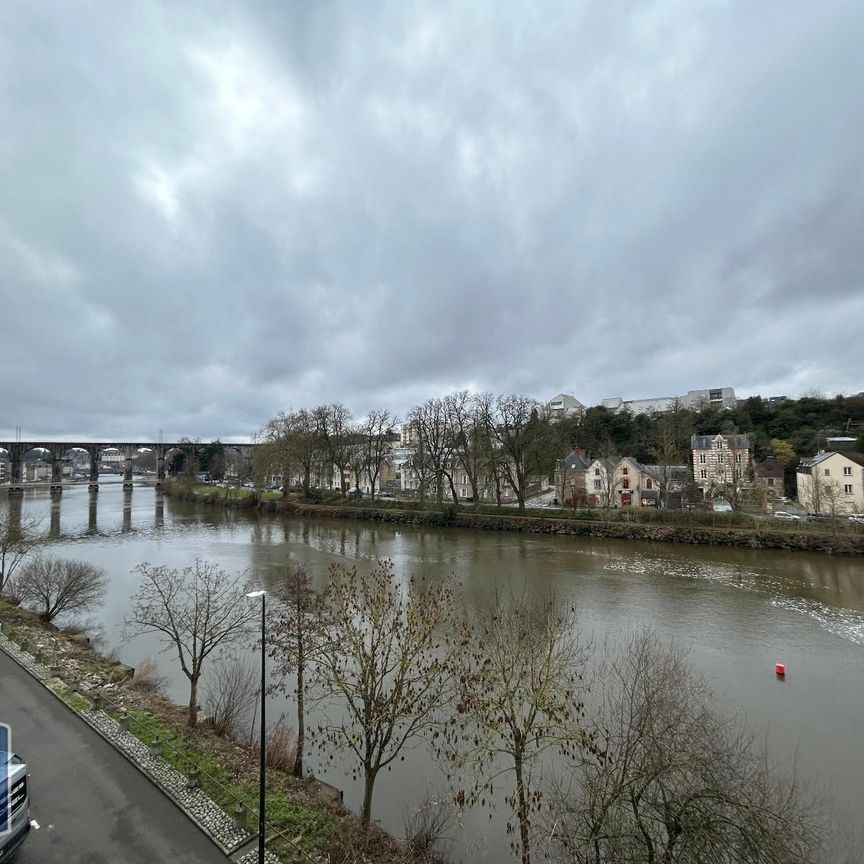 Location Appartement 3 pièces 74m² LAVAL 53000 - Photo 2