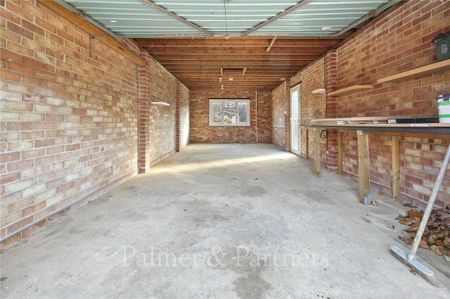 3 bedroom bungalow to rent - Photo 2