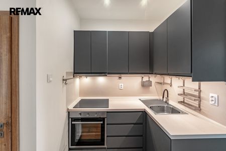 Pronájem bytu 2+1 v osobním vlastnictví 42 m², Praha 10 - Strašnice - Fotografie 4