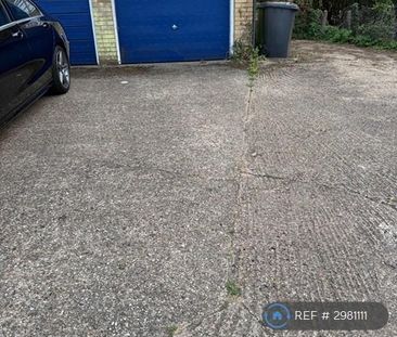 2 bedroom maisonette to rent - Photo 4