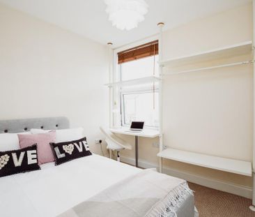 5 bedroom terraced house to rent - Photo 6