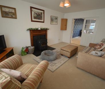 3 bedroom bungalow to rent - Photo 3