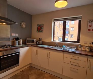 1 bedroom flat to rent - Photo 5