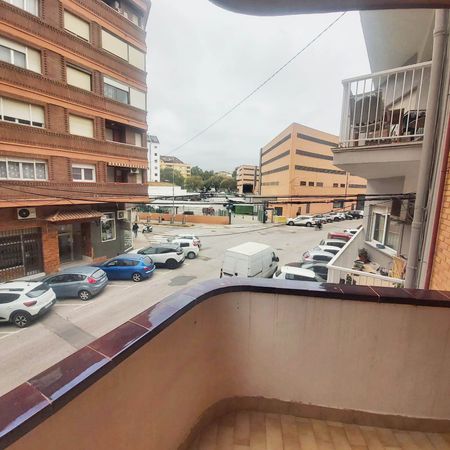 LONG TERM RENTAL. APARTMENT FOR RENT WITH 4 BEDROOMS - Photo 3