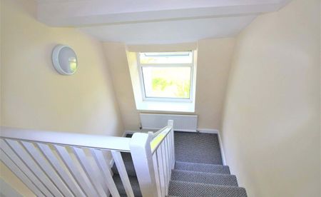 Main Street, Aughton, Sheffield, S26 - Photo 5