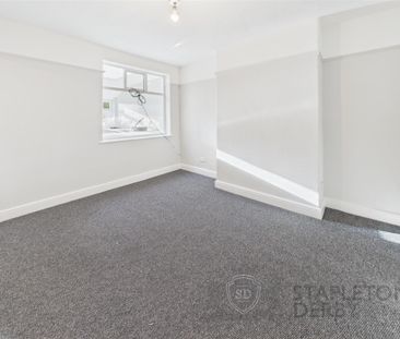 2 Bedroom Terraced House for Rent - Photo 4
