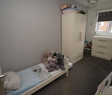 2 bedroom townhouse to rent - Photo 2