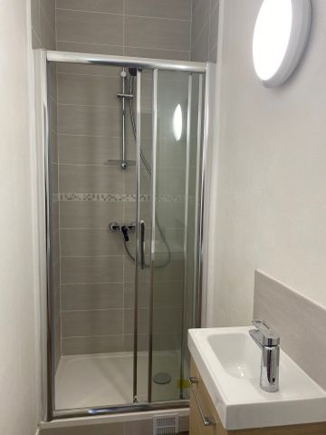 Location Appartement 3 pièces 50m² LE VESINET 78110 - Photo 3