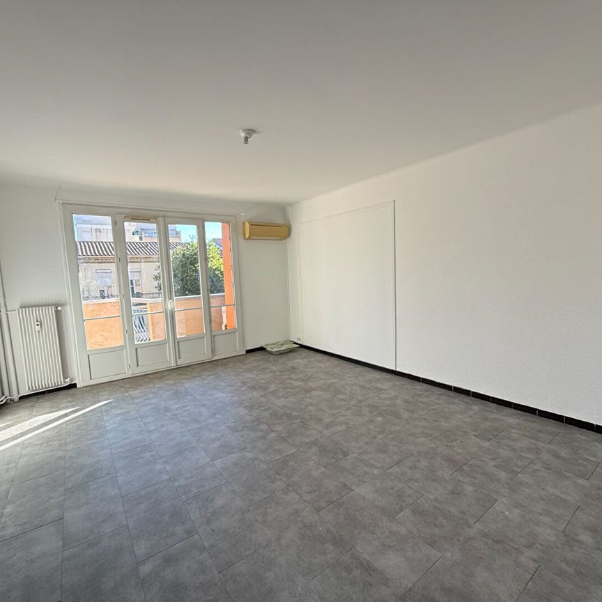 Location appartement 3 pièces, 79.35m², Nîmes - Photo 1