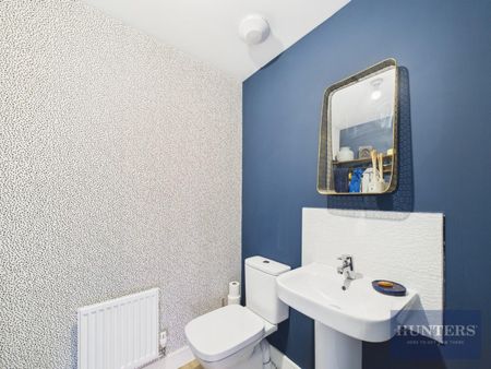 4 bedroom House To Let - Photo 4