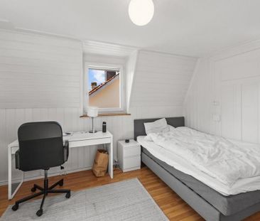 Einzigartige 5.5-Zimmer-Wohnung mit Dachterrasse & grossem Estrich - Foto 5