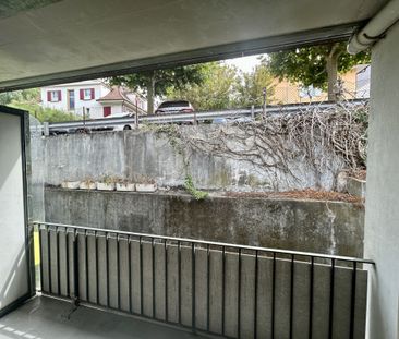 Lumineux, avec rangement et balcon - Photo 4