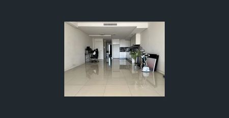 City View One Bedroom Apartment For Lease - Photo 2