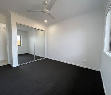 BEAUTIFUL HOME - Photo 2