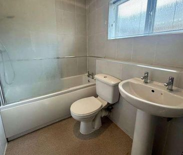 Upper Heyshott, Petersfield, Hampshire, GU31 - Photo 4