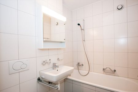 "Zentral beim Bahnhof Solothurn!" - Foto 2