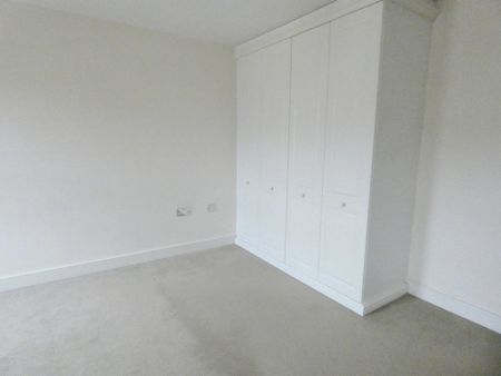 The Poplars, Lytham - Photo 2