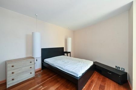 2 Bed Maisonette, Berglen Court, E14 - Photo 4