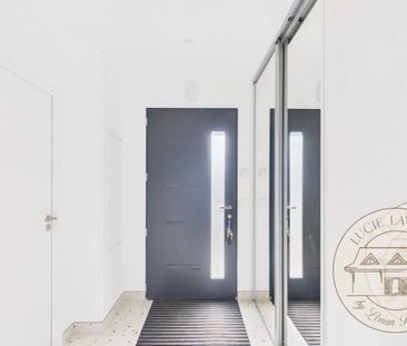 Location Maison 5 pièces 116m² ST CERGUES 74140 - Photo 2