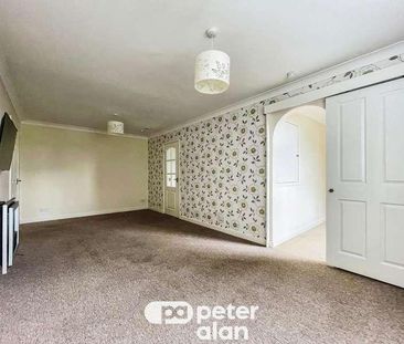 Llanishen Court, Llanishen, CF14 - Photo 2