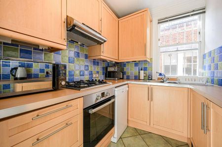 2 bedroom maisonette to rent - Photo 3