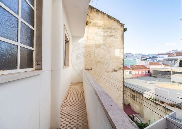 Apartamento T2 em Setúbal